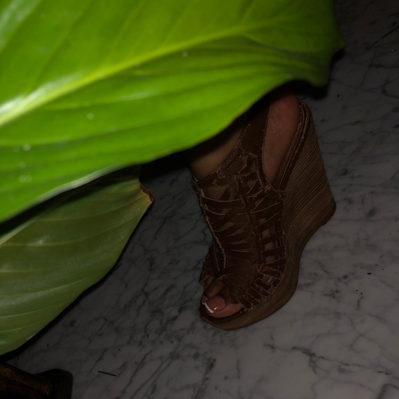 Fun Baker’s Wedges🥳 - Picture 6 of 8